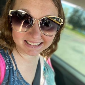 Meet your Posher, Kristine